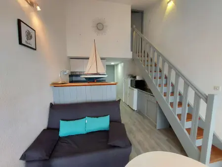 Location appartement à Le Grau d'Agde, Appartement climatisé 2 pièces à 160m de la plage avec terrasse, parking privé et proche commerces