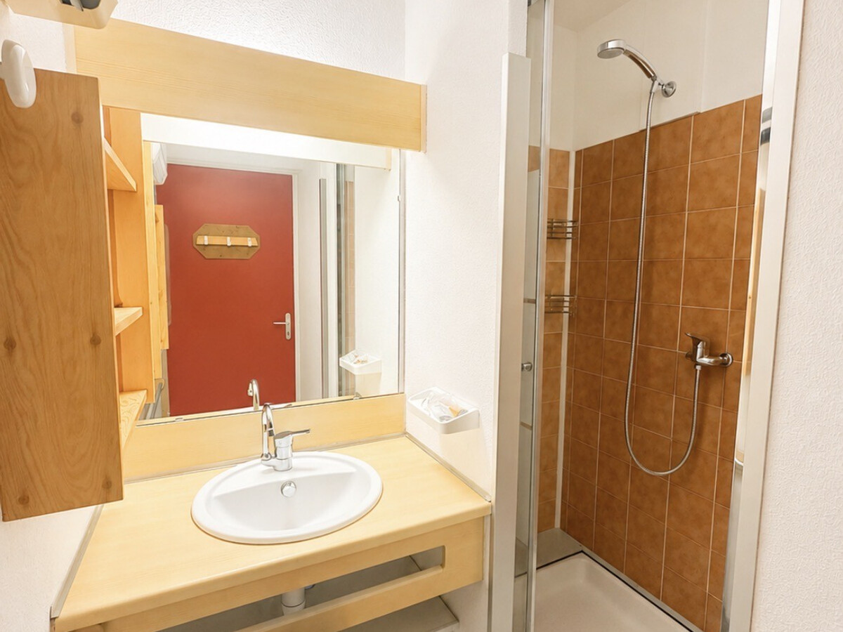 2 pièces cabine 31 m² avec loggia canal et parking à Sète - Photo 4