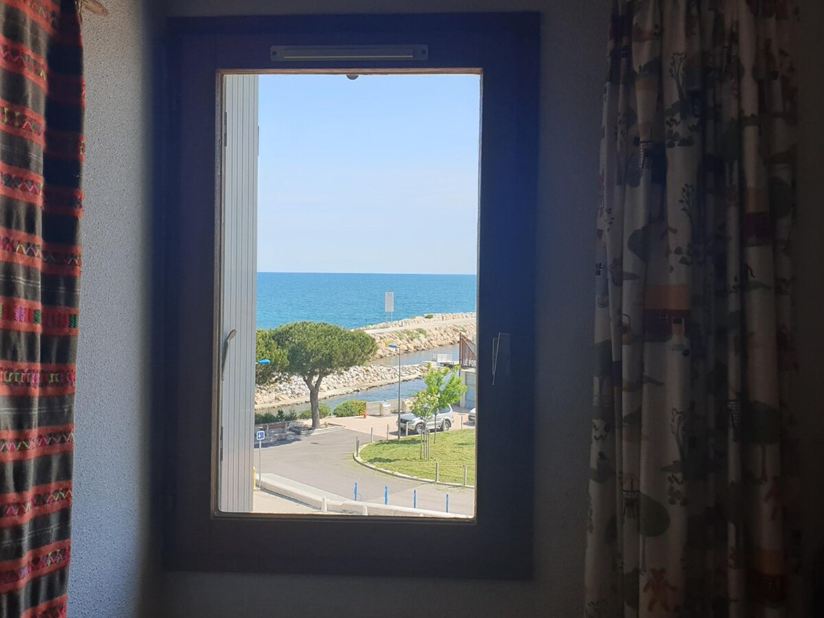 T3 vue mer avec loggia à Argelès-sur-Mer - Photo 9