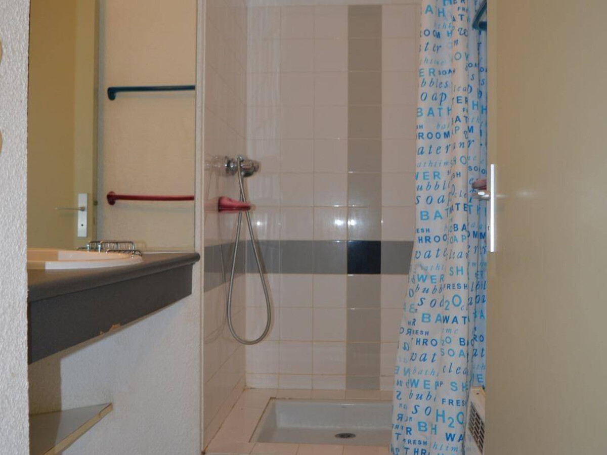 Appartement front de mer Saint-Cyprien, piscine été - Photo 11