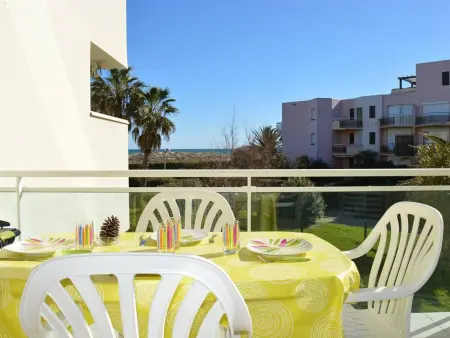 Location appartement à Saint Cyprien, Appartement moderne 6 pers avec terrasse, parking et piscine à Saint-Cyprien