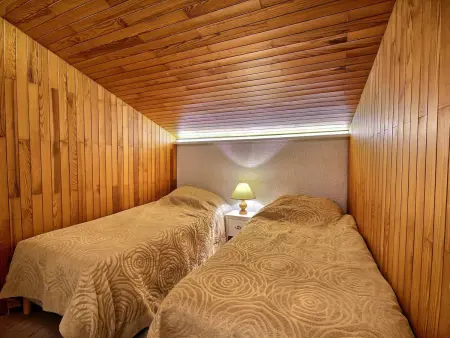 Duplex rénové ski-in/ski-out, 6 pers, balcon sud : photo 9