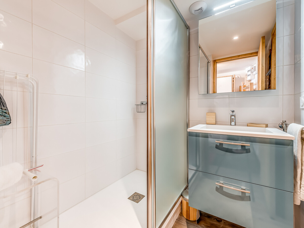 Studio 4 pers. Tignes, balcon sud, vue lac, 8e étage - Photo 2