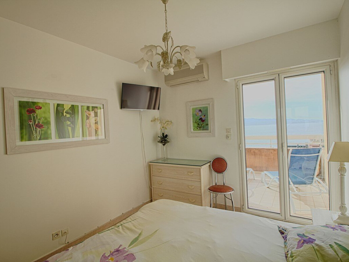 Appartement climatisé, terrasse vue, route Sanguinaires - Photo 10