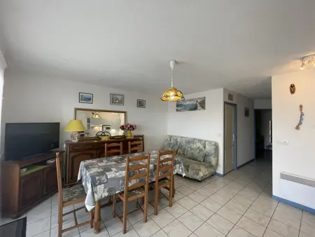 Appartement spacieux pour 6 avec terrasse, parking et animaux admis : photo 5