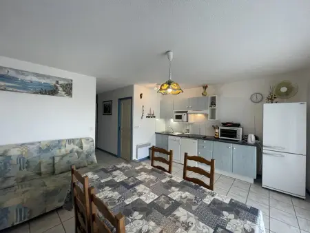 Appartement spacieux pour 6 avec terrasse, parking et animaux admis : photo 6