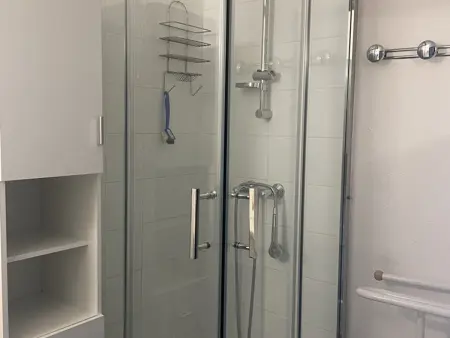Appartement spacieux pour 6 avec terrasse, parking et animaux admis : photo 10