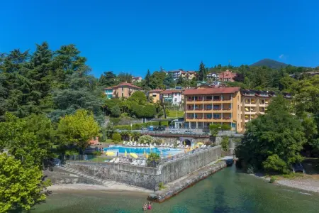 Location appartement à Verbania, Appartement dans la Résidence Zust à Verbania