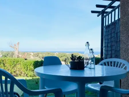 Studio 4 pers. climatisé avec terrasse à Lumio : photo 5