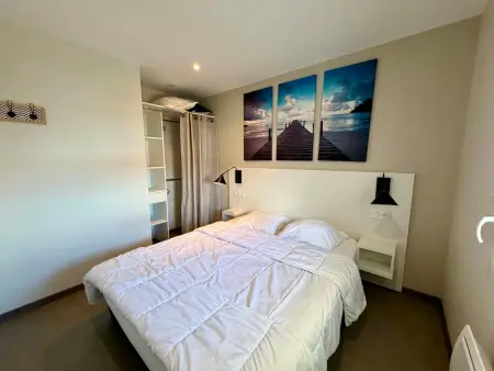 Appartement 6 pers face mer, piscine chauffée et accès plage direct : photo 4
