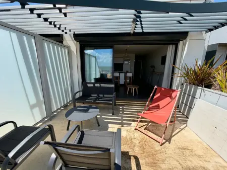 Appartement 6 pers face mer, piscine chauffée et accès plage direct : photo 18