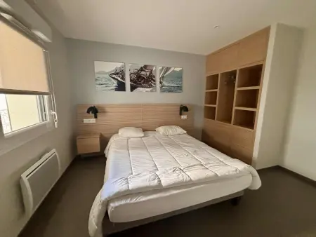 Appart 40m² front de mer, balcon, piscine chauffée : photo 3