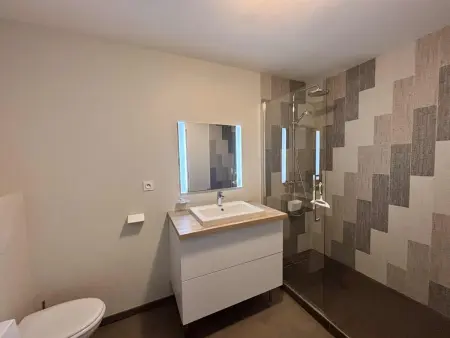 Appart 40m² front de mer, balcon, piscine chauffée : photo 5