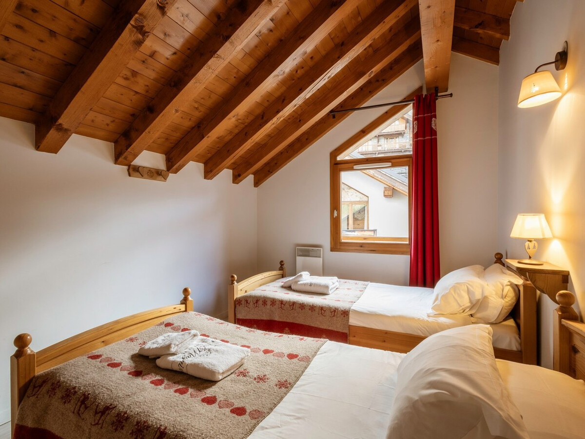 Duplex 8 pers à Valloire, 3 chambres, balcon et animaux - Photo 9