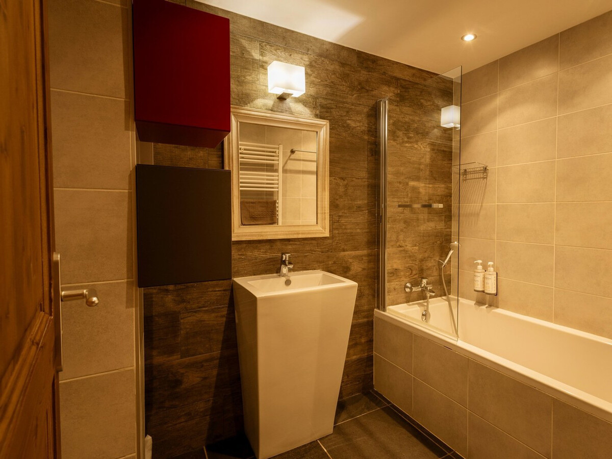 Appartement 8 pers, 3 chambres, terrasse 100m² à Valloire - Photo 11