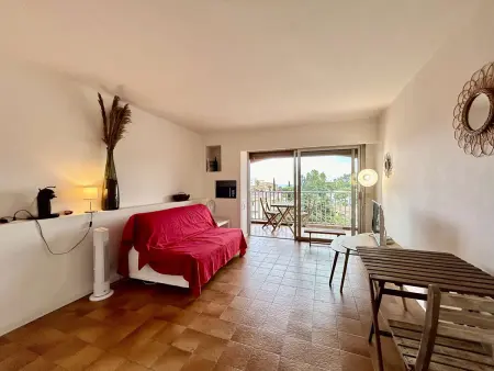 Studio avec Piscine, Parking et Terrasse à Sainte-Maxime : photo 4