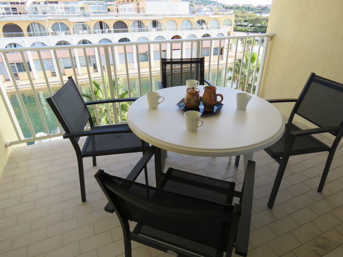 2 pièces vue marina et Mont St Clair, Sète - Photo 10
