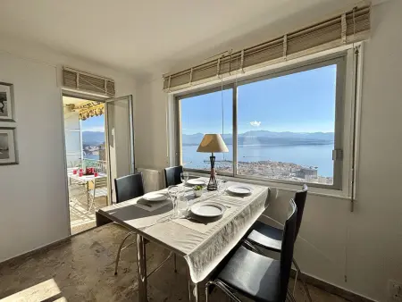 Location appartement à Ajaccio, Appartement 3 pièces avec 2 terrasses - Ajaccio