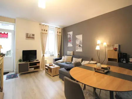 Location appartement à Mont Dore, Mont-Dore Centre - Charmant T2 Bis avec WIFI