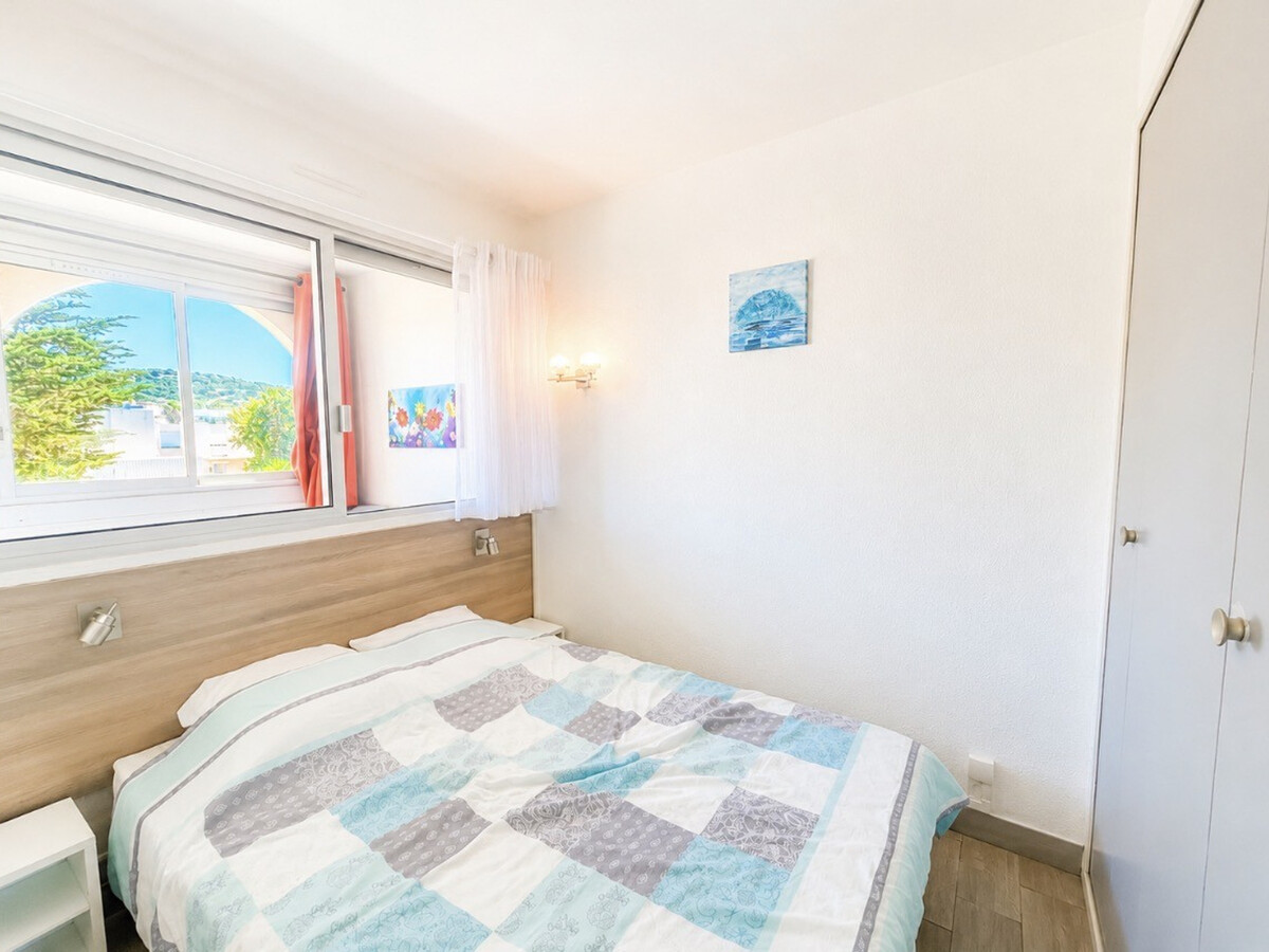 2 pièces 27 m² à Sète, loggia vue Mont-Saint-Clair - Photo 3