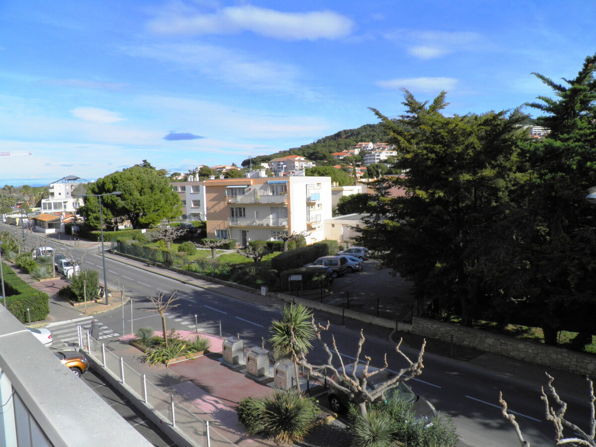 2 pièces 27 m² à Sète, loggia vue Mont-Saint-Clair - Photo 11