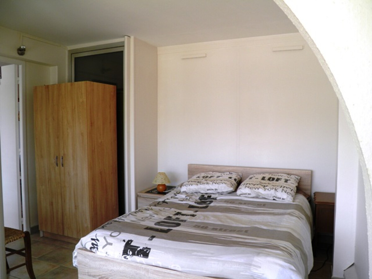 Appartement 2 pièces, véranda 24 m², vue marina à Sète - Photo 5