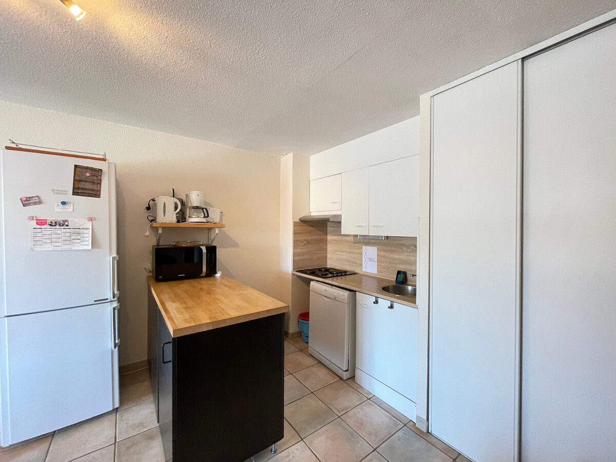 Appartement 2 pièces, véranda 24 m², vue marina à Sète - Photo 9