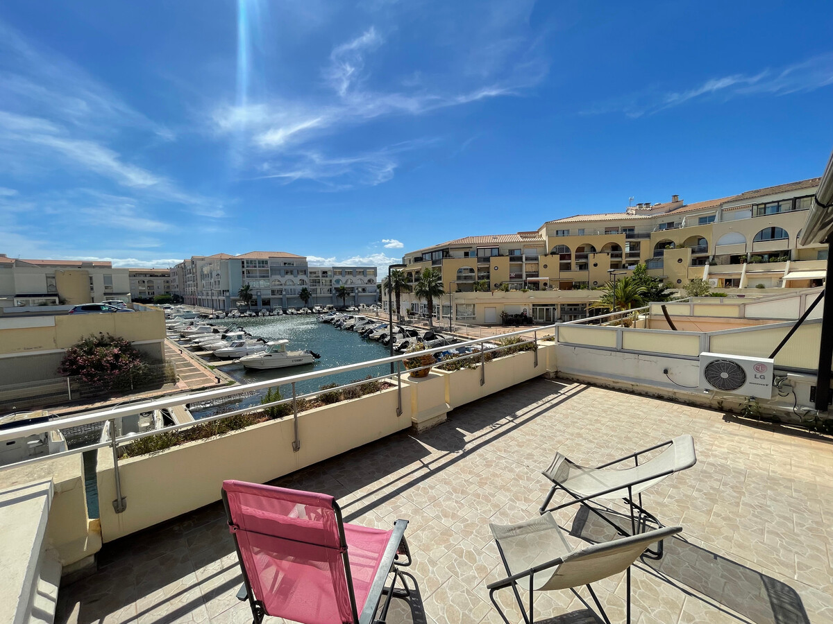 Appartement 2 pièces, véranda 24 m², vue marina à Sète - Photo 13