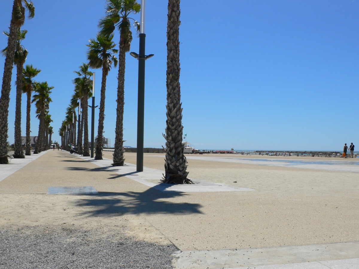 Appartement 2 pièces, véranda 24 m², vue marina à Sète - Photo 20