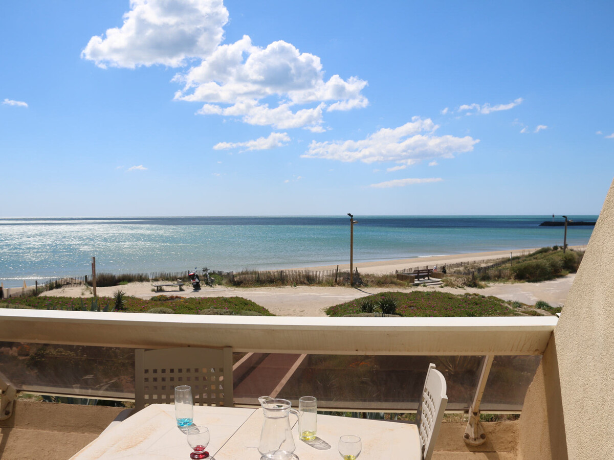 Studio climatisé 2 pers, terrasse vue mer, Cap d'Agde - Photo 2
