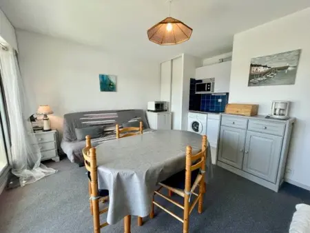 Location appartement à Quiberon, Appartement 2 pièces avec balcon, piscine et parking, à 1km de la plage - Animaux acceptés