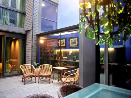 Location appartement à Sant Feliu de Guíxols, Appartement de Charme avec Patio, 3 Chambres, à 1 Min de la Plage à Sant Feliu de Guíxols