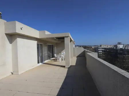 Attique 1 chambre avec terrasse à 150m de la plage : photo 25
