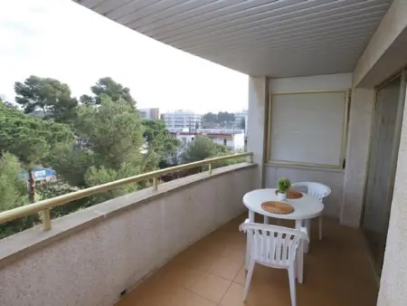 Appartement Marathon à Salou : terrasse, piscine partagée, plage à 600 m : photo 2