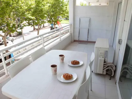 Appartement Royal 104 à Salou, clim et piscine à 500 m de la plage : photo 8