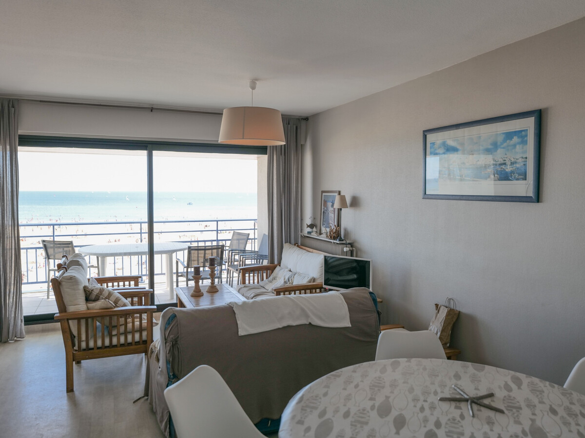 Appartement T2 face à la baie avec balcon et garage - Photo 5