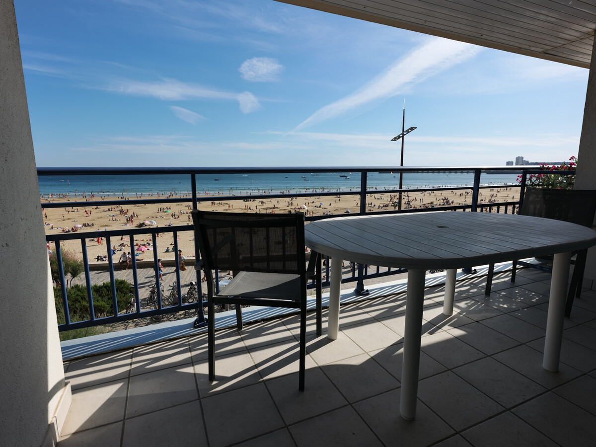 Appartement T2 face à la baie avec balcon et garage - Photo 16