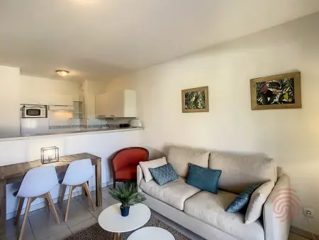 F2 climatisé 41 m² avec terrasse à Lamalou-les-Bains : photo 7