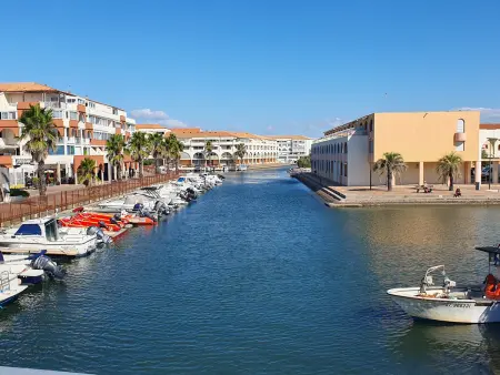 Location appartement à Sète, Studio cabine avec véranda, parking à Sète