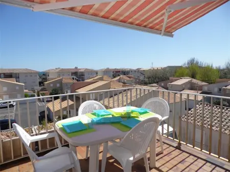 Location appartement à Marseillan Plage, Appartement cosy 2 pièces cabine, terrasse, WIFI, parking privé, proche plage à Marseillan