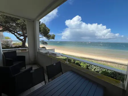 Location appartement à Arcachon, Appartement T2 bord de mer avec parking, Arcachon