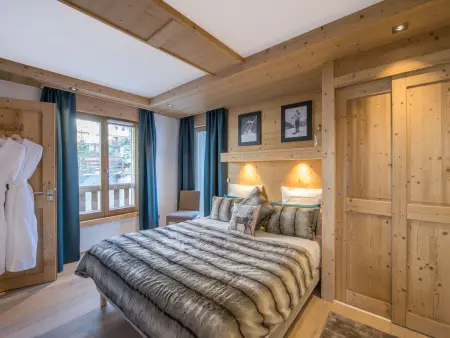 Duplex de charme 4 chambres avec Wifi et parking à Courchevel Moriond : photo 6