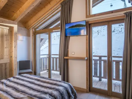Duplex de charme 4 chambres avec Wifi et parking à Courchevel Moriond : photo 10