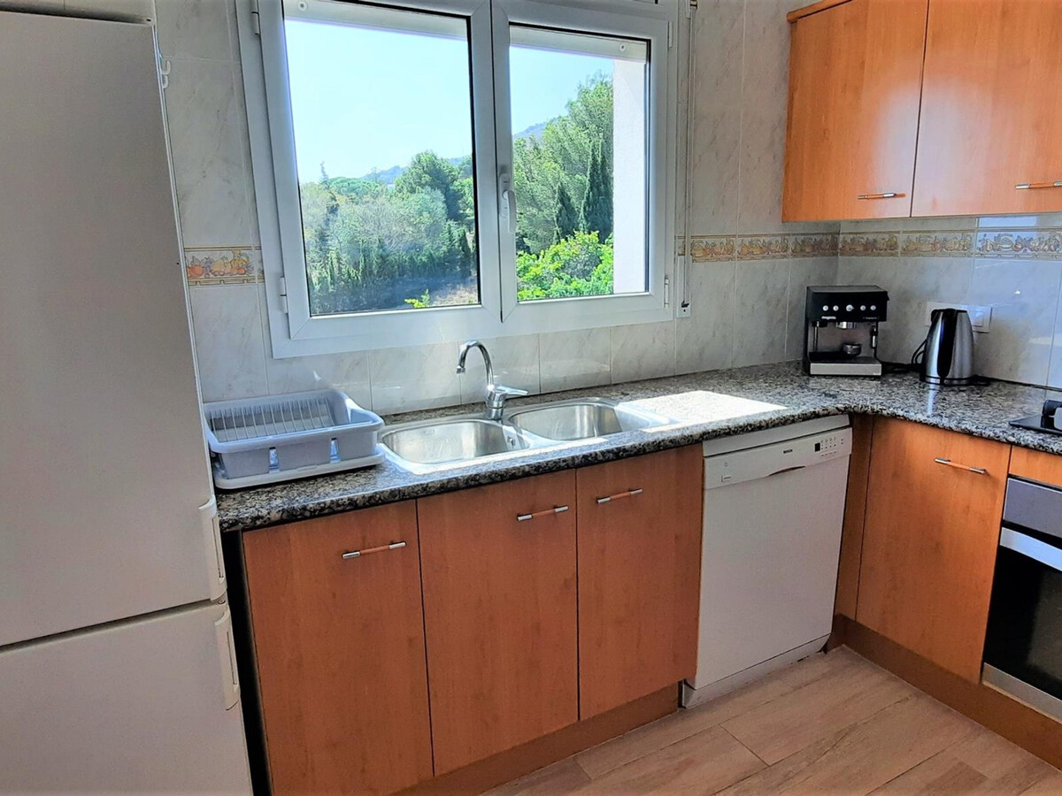 Appartement 3 chambres à Llançà, piscine privée et terrasse mer - Photo 9