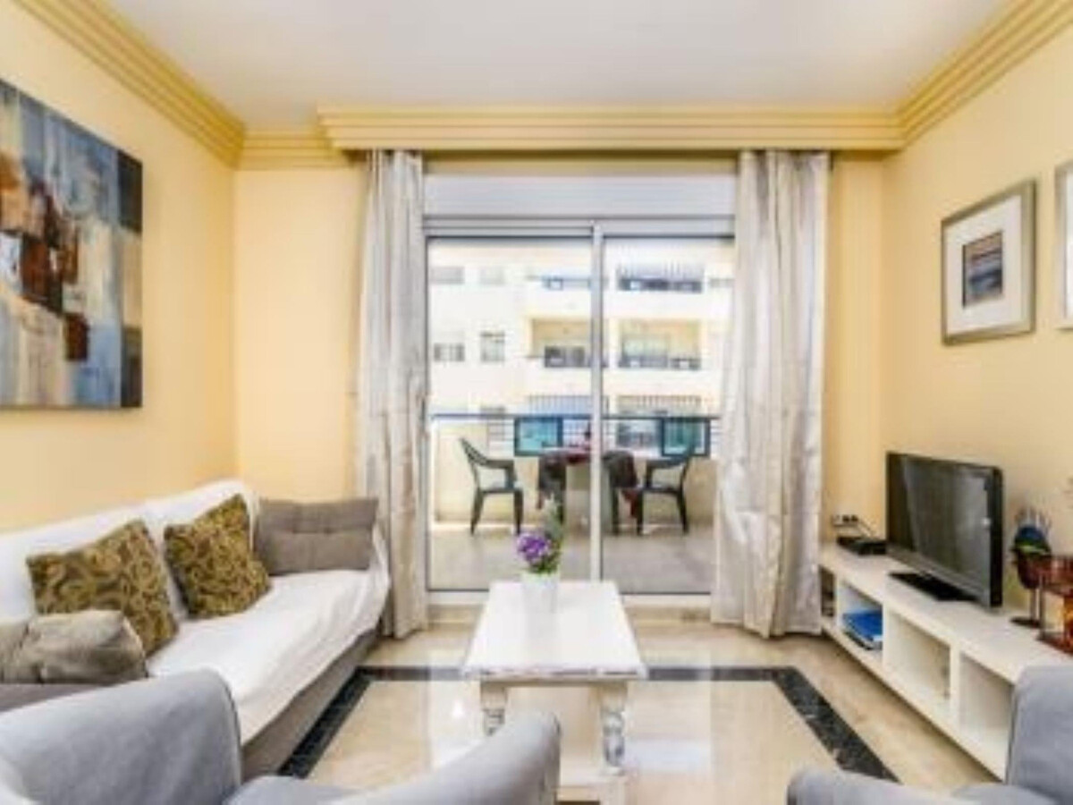 Appartement 6 pers, 3 ch, vue mer et piscines à Marbella - Photo 2