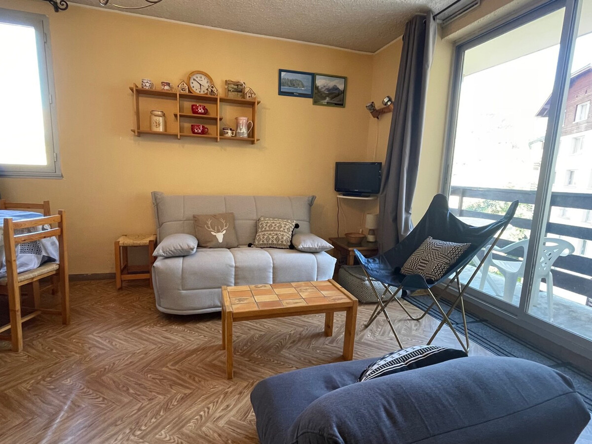 Studio 25 m² au Sauze avec balcon et garage - Photo 2