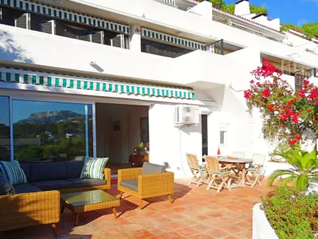 Location appartement à Altea, Appartement Rénové sur Golf à Altea avec Terrasse et Piscine