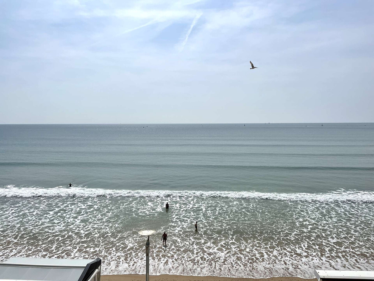 Studio cabine 4 pers avec balcon vue mer à Saint-Gilles-Croix-de-Vie - Photo 2