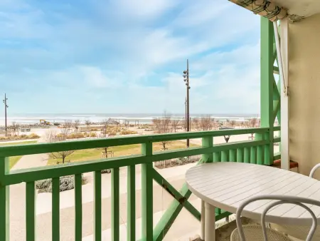 Location appartement à Mimizan, Appartement 2 étoiles à Mimizan Plage pour 4 personnes avec parking