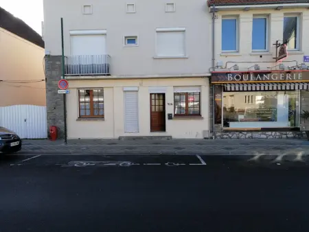 Location appartement à Merlimont, Appartement Familial au RDC, Cour Sud, Parking, à 300m Plage - 2 Chambres, WiFi, Animaux OK